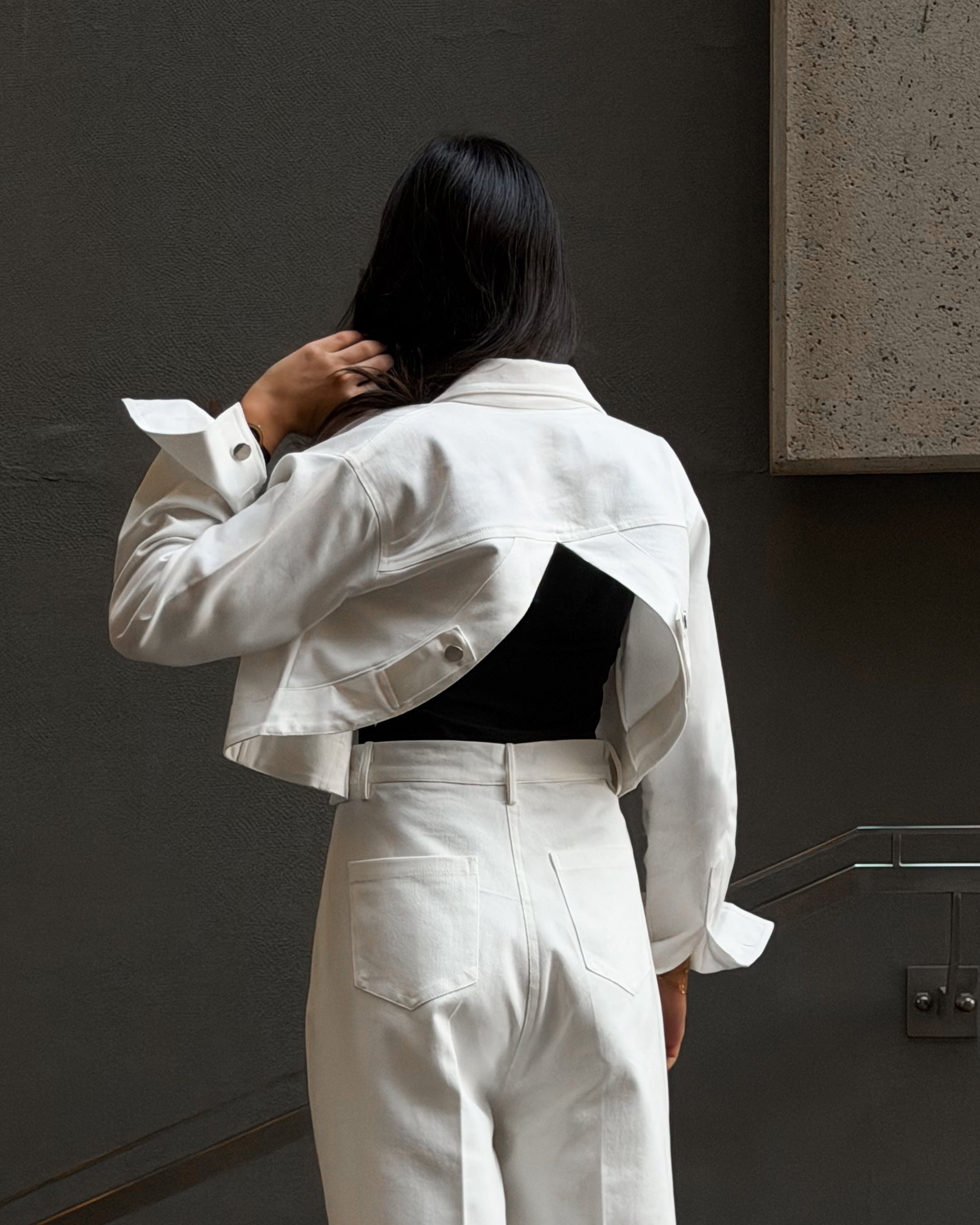 Open-Back White Set