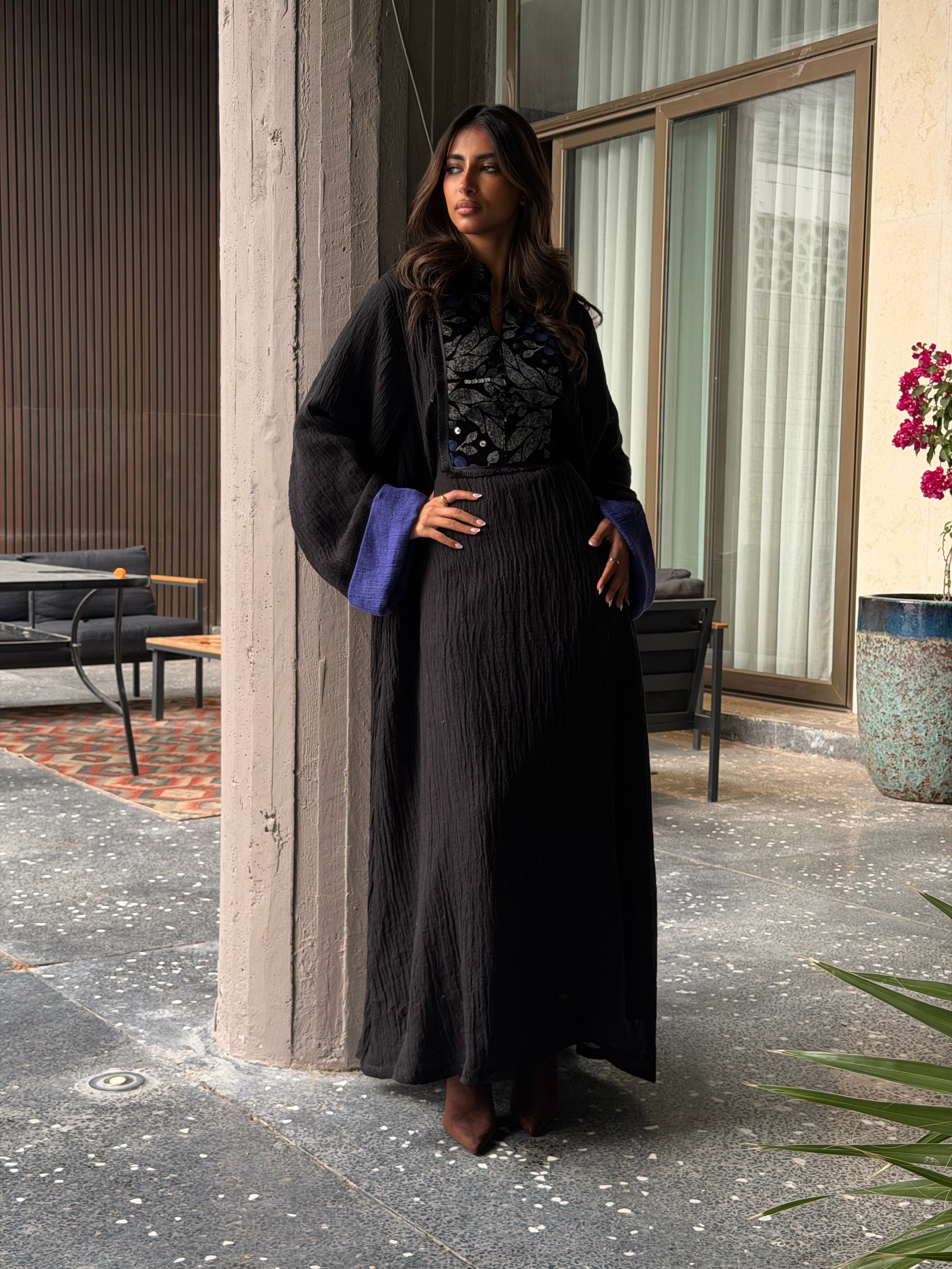 Blue Cuff Floral Daraa