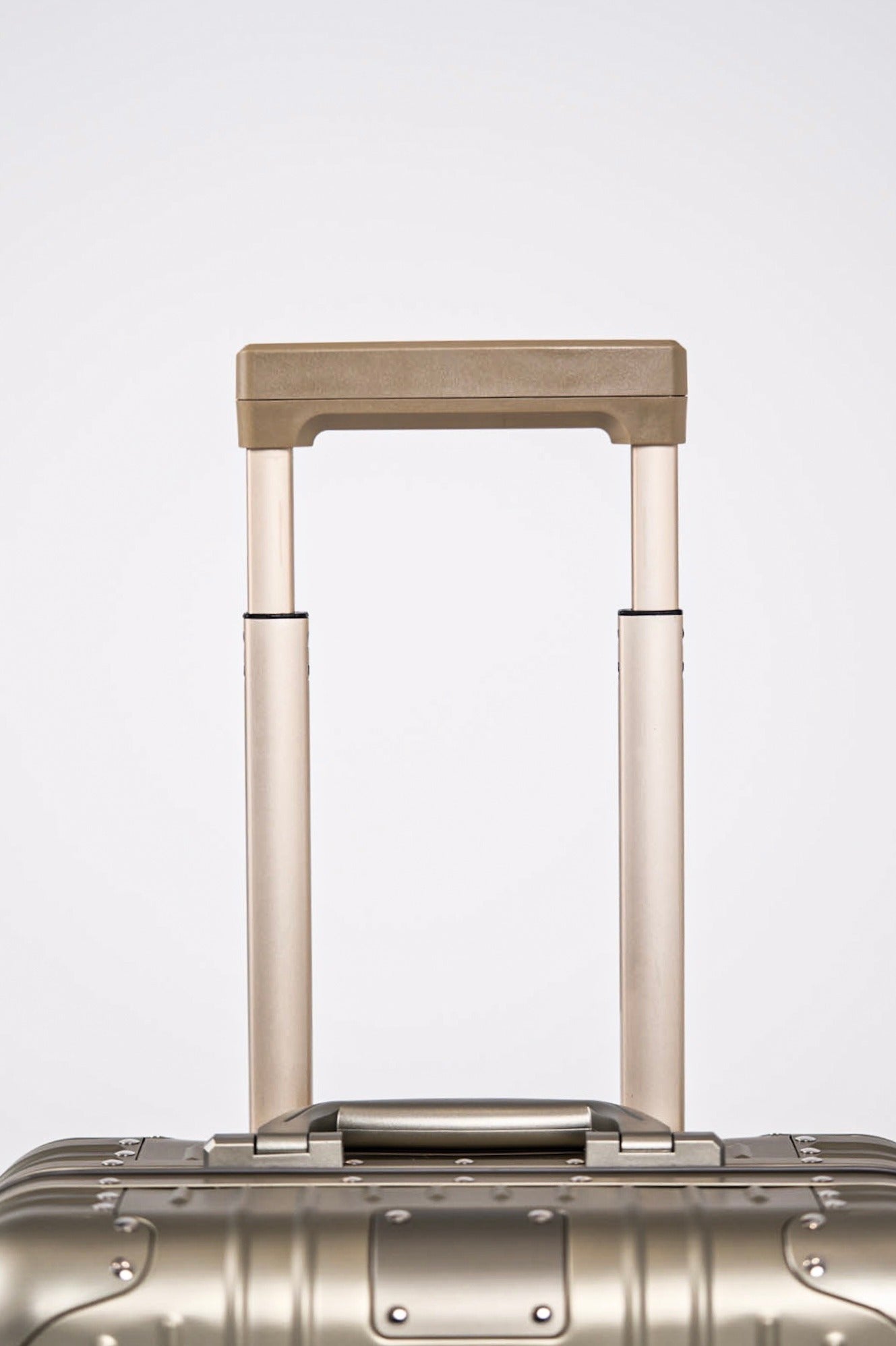 Cabin Gold Titanium - Full ALUMINUIM