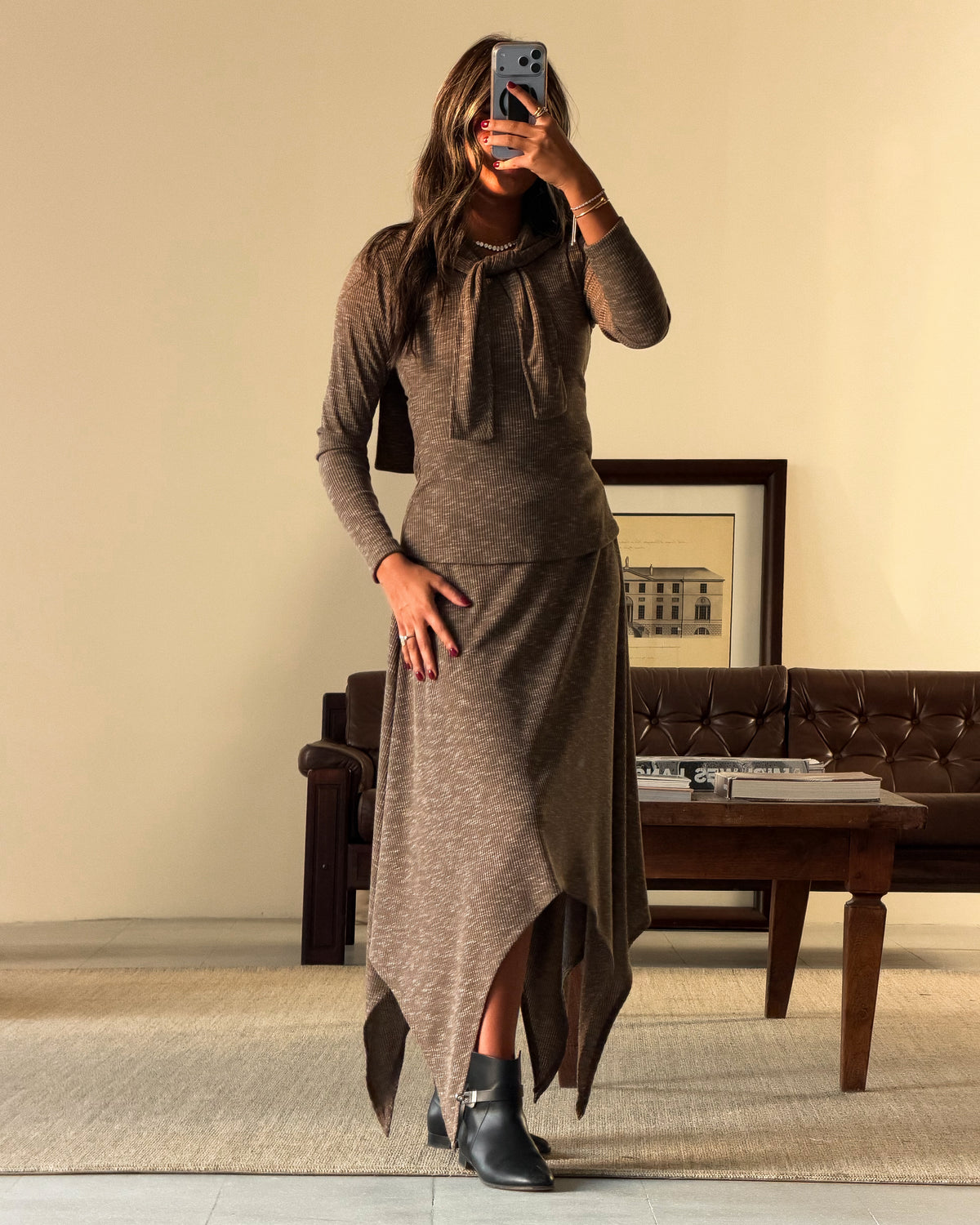 Asymmetric Tie Set