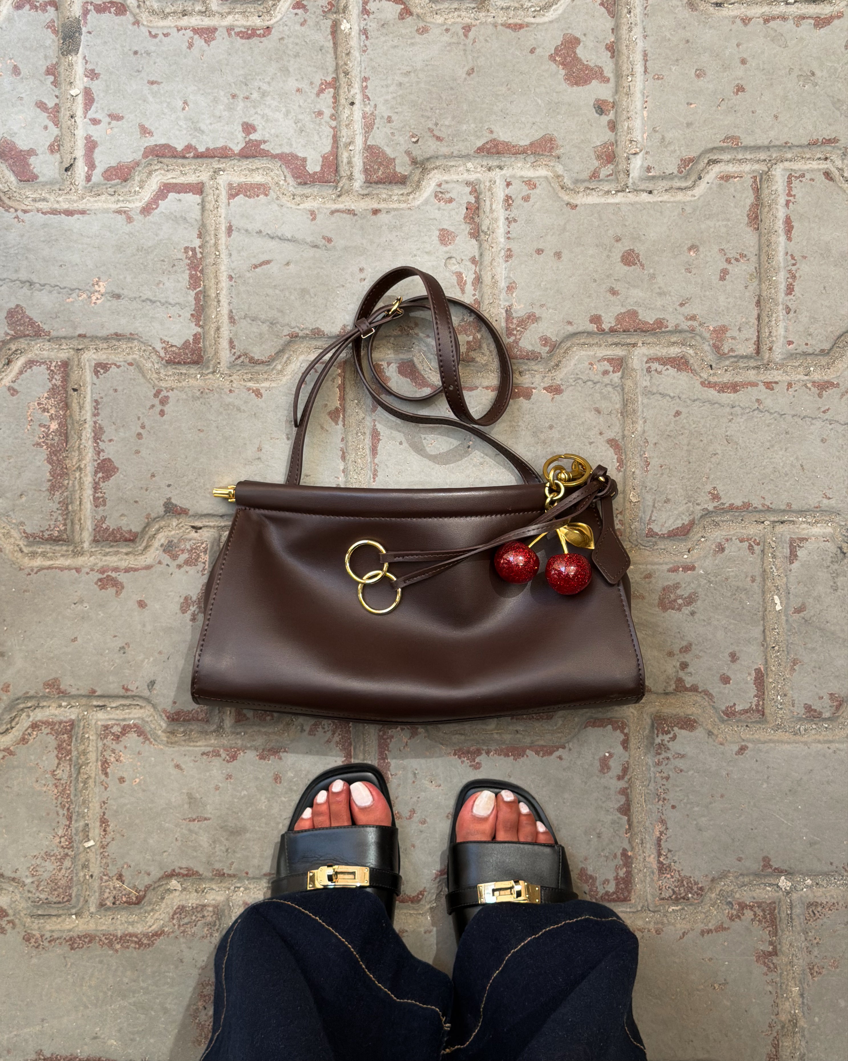Briarwood Icon Shoulder Bag