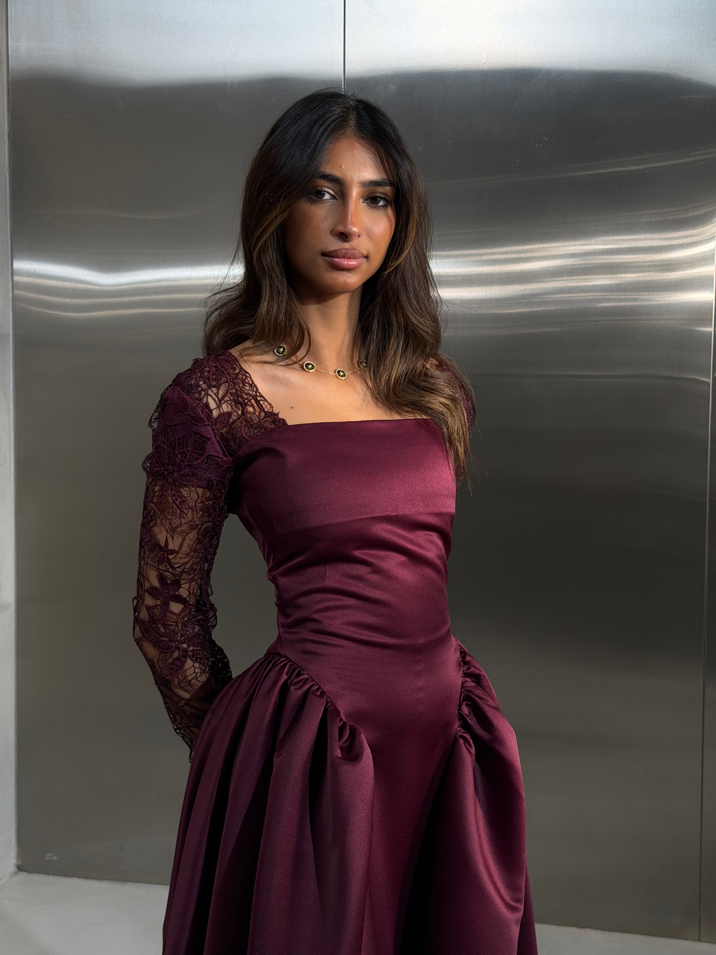 Dantel Burgundy Dress
