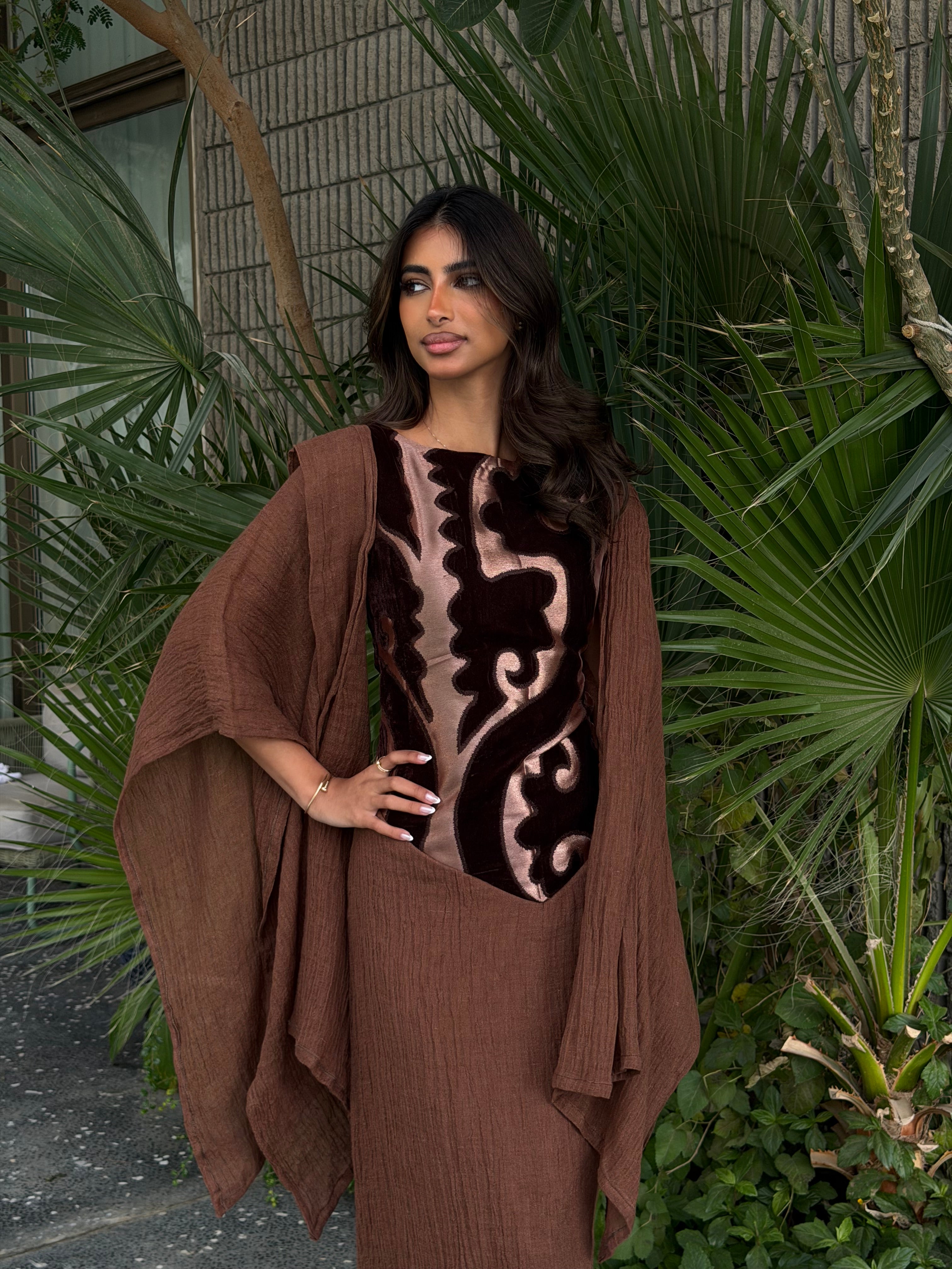 Rawasi Velet Daraa - Brown