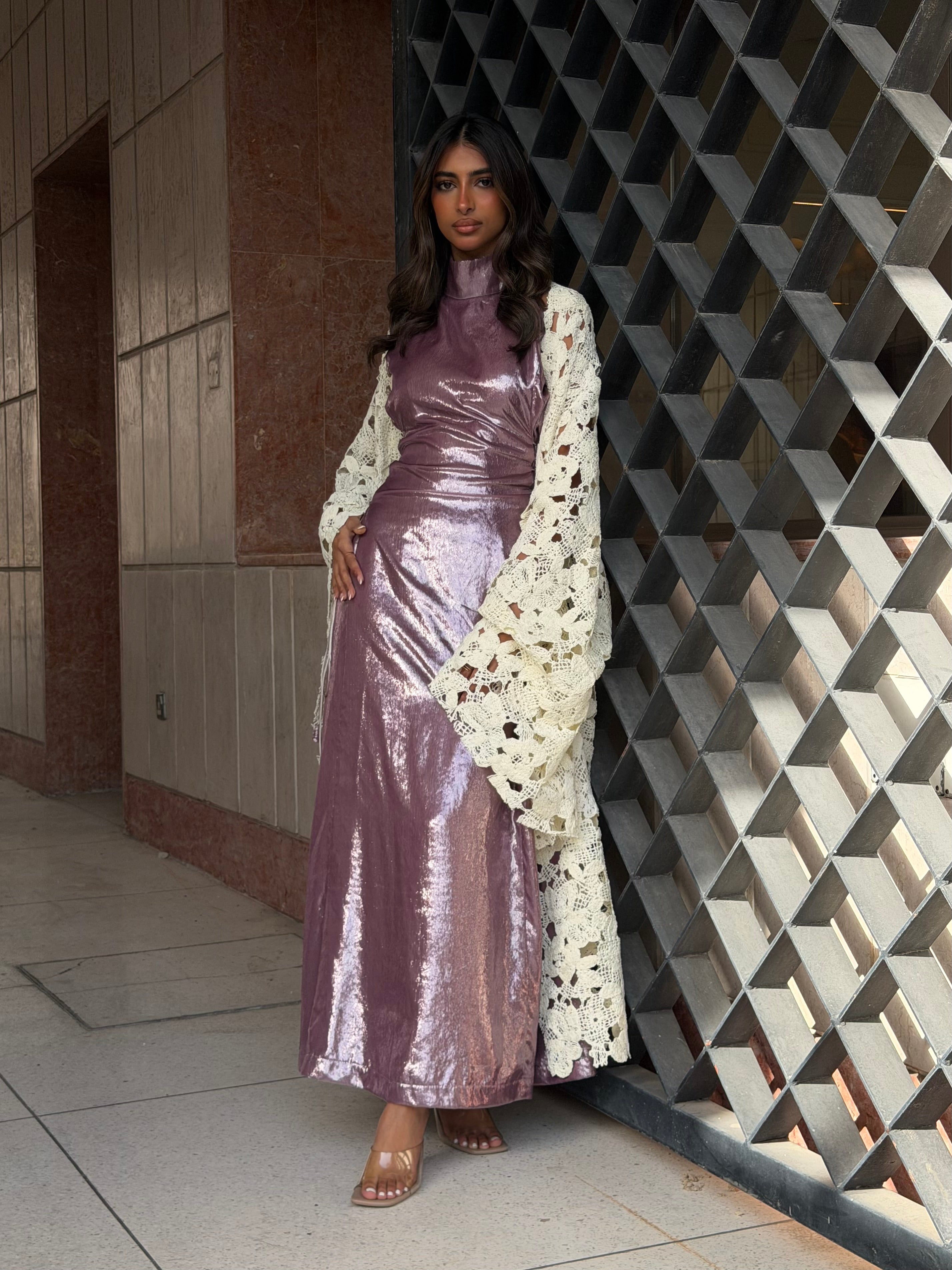 Velvet Pink and & Creamy White Daraa