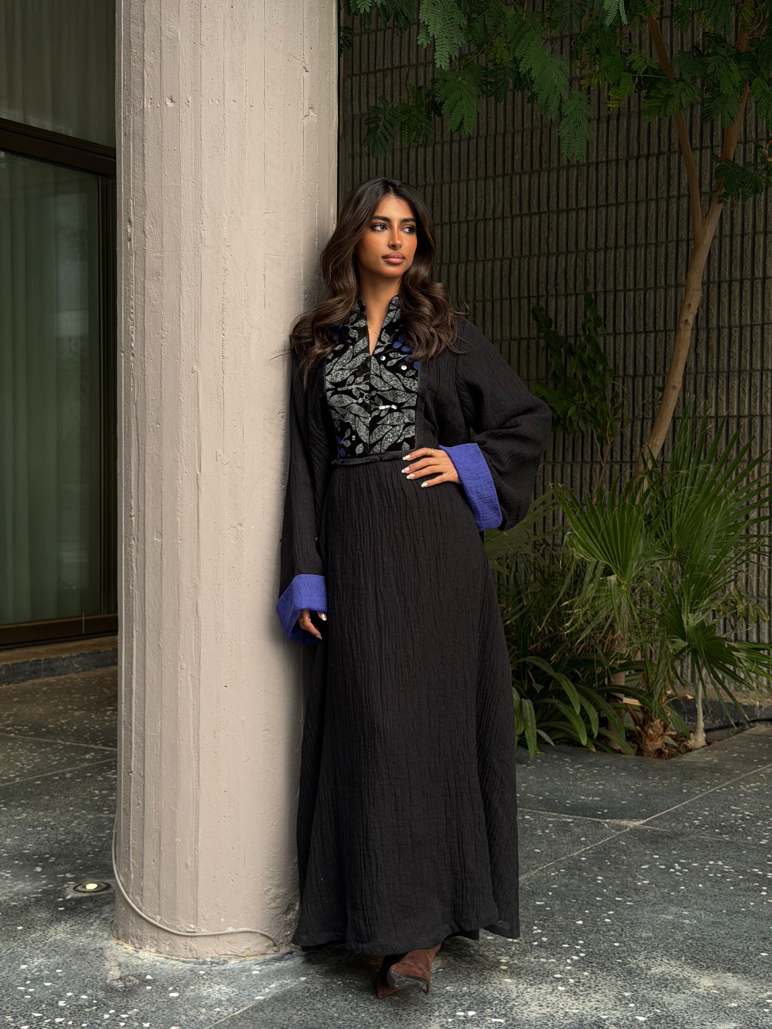 Blue Cuff Floral Daraa