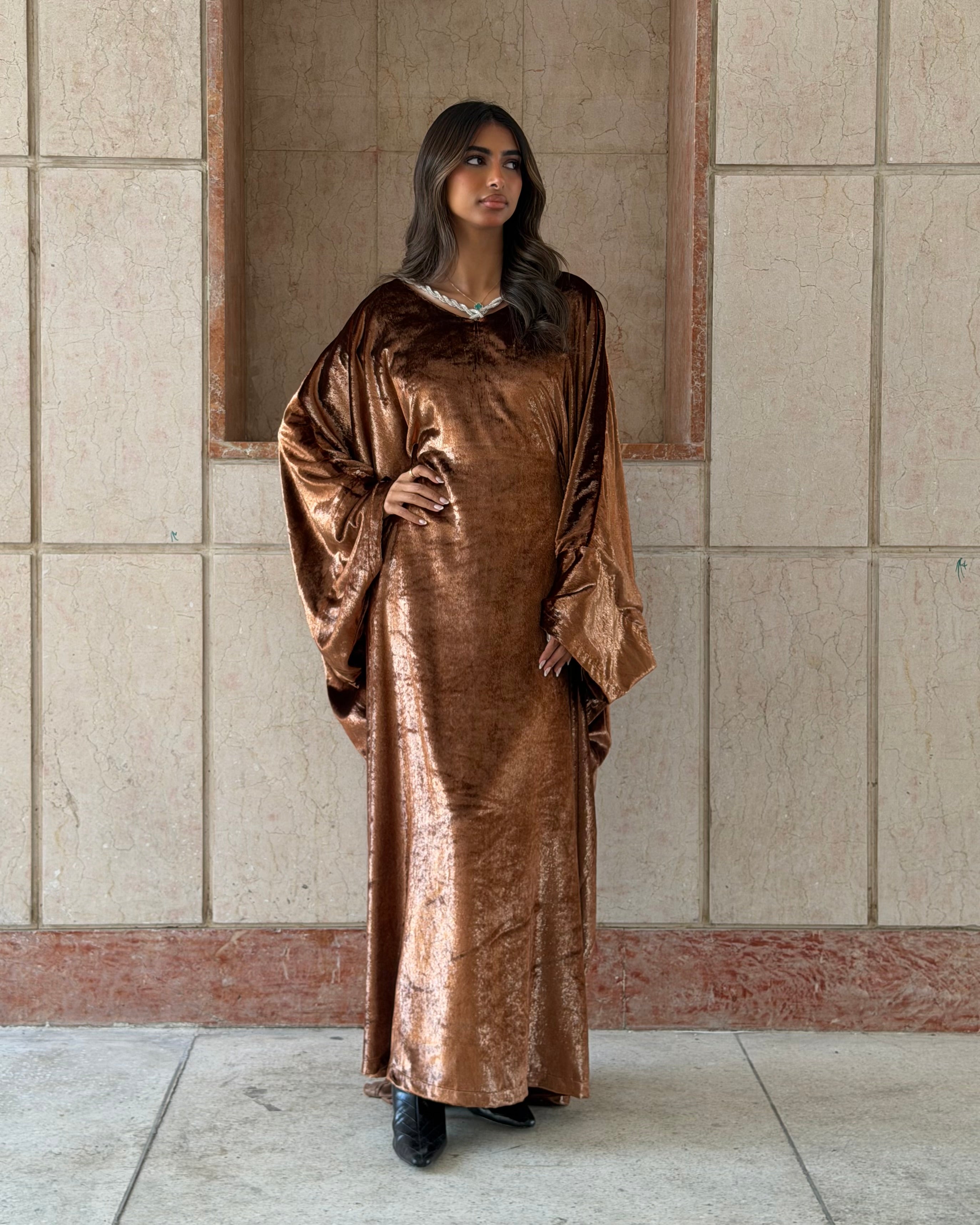 Bronze Glow Velvet Daraa