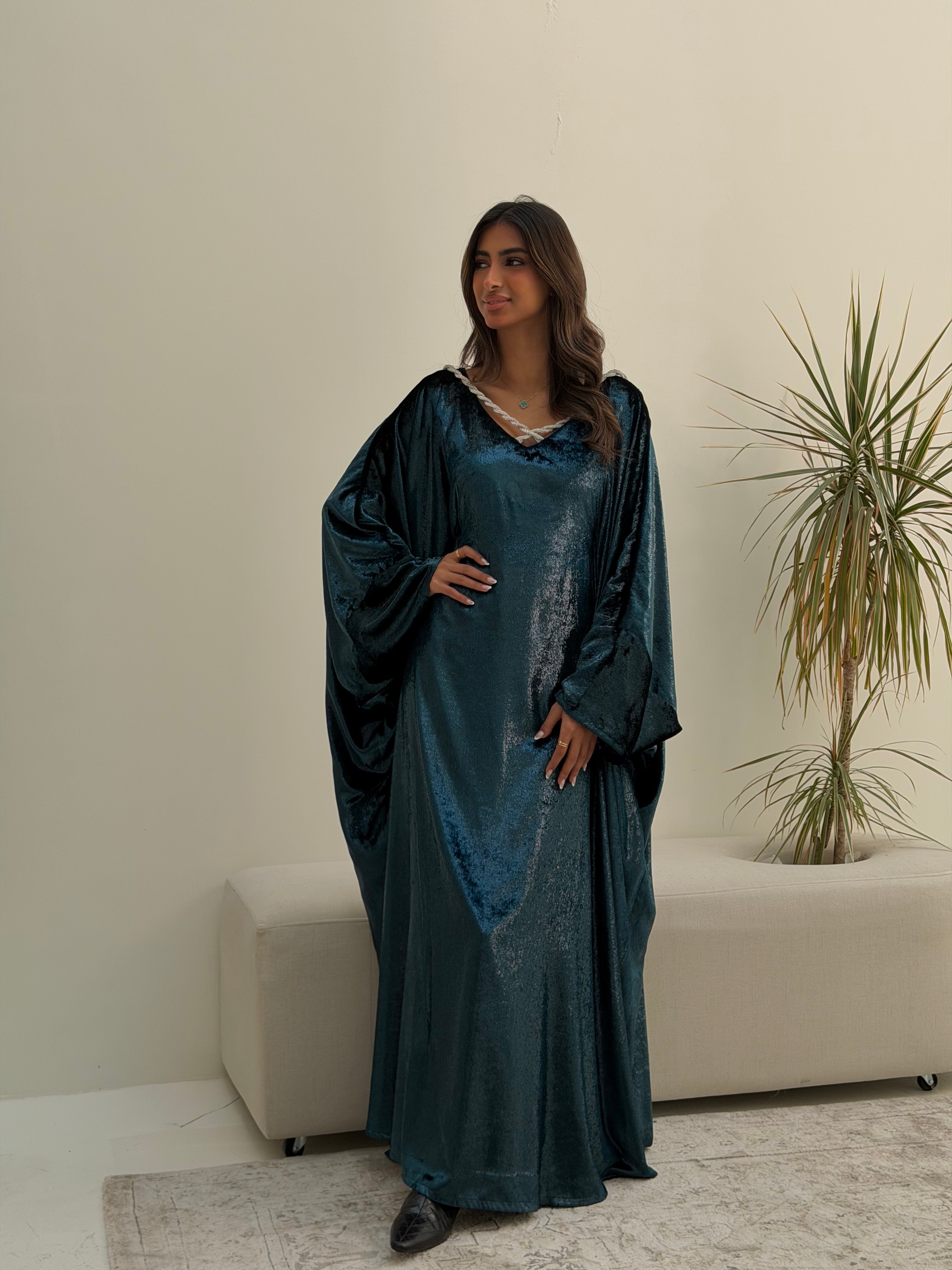 Turquoise Glow Velvet Dara