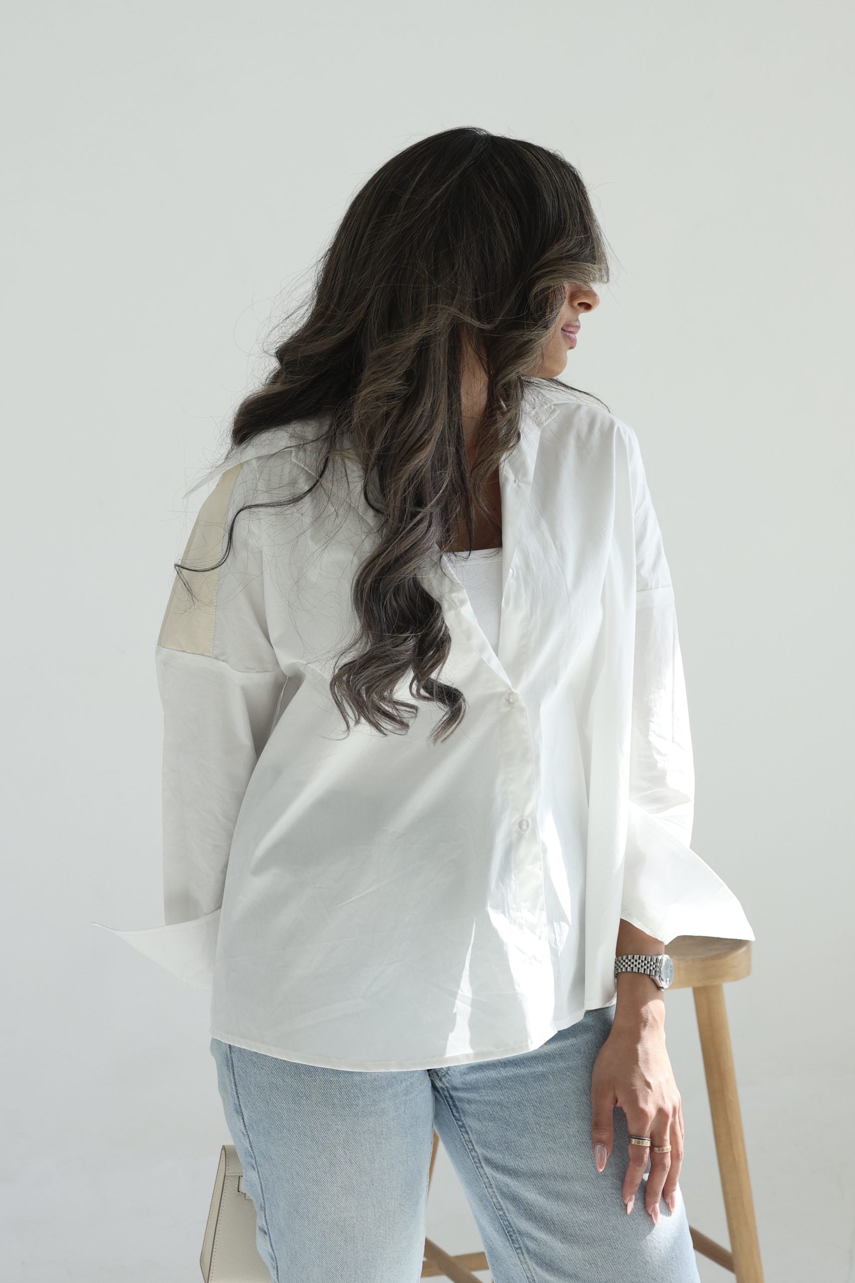 قميص بلونين