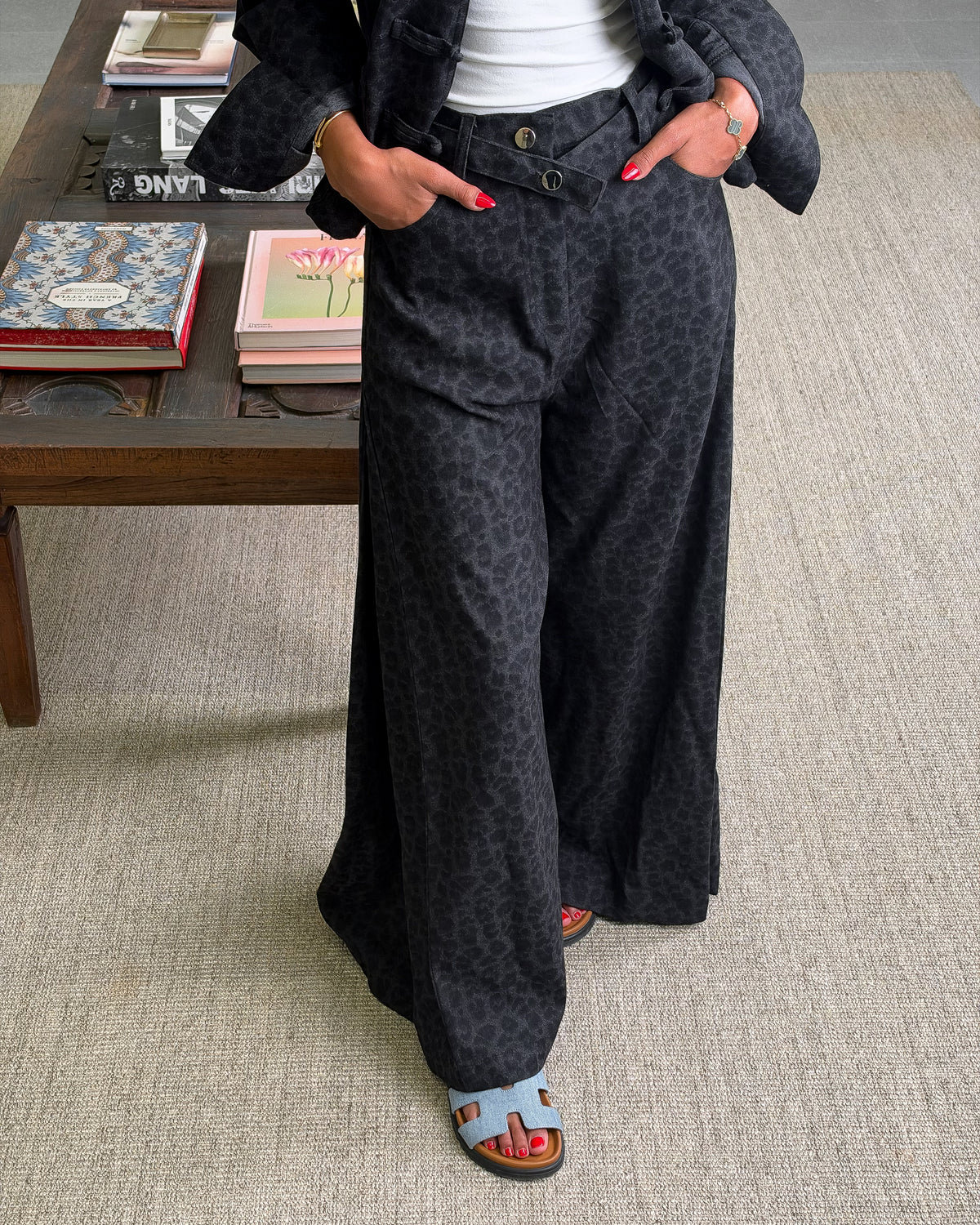 The Noir Set
