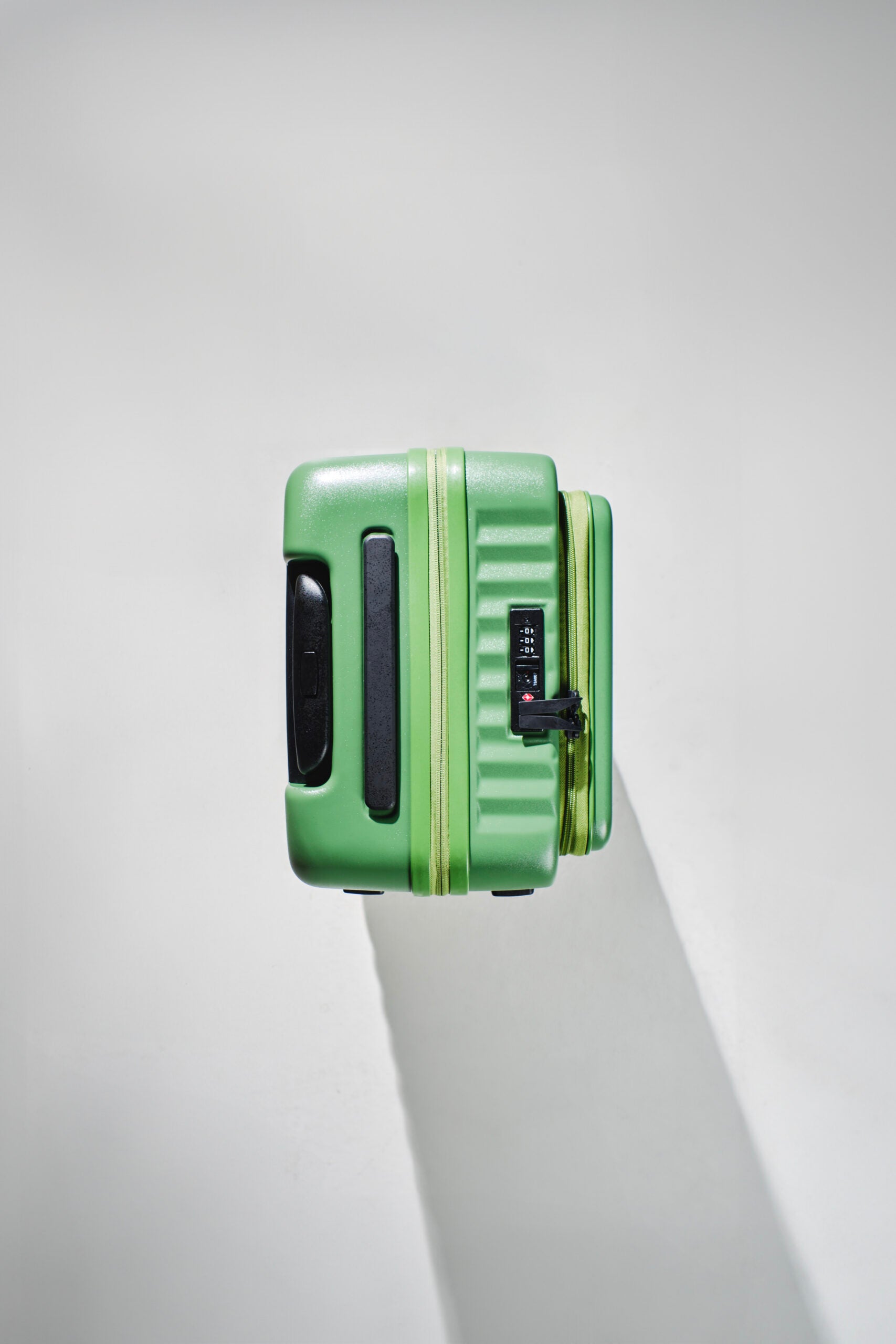 Essential Green Cabin