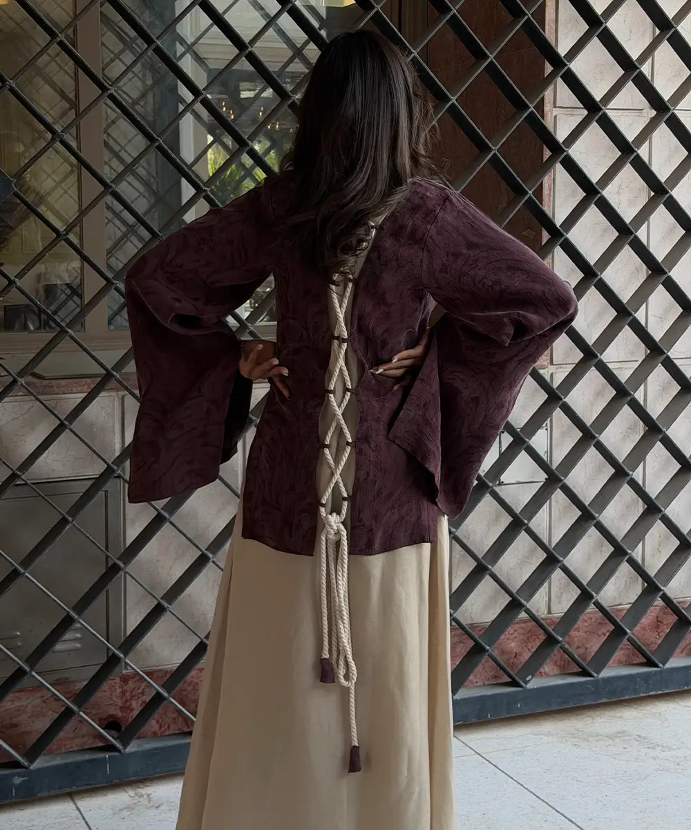 Jacquard Tie-Back Dara